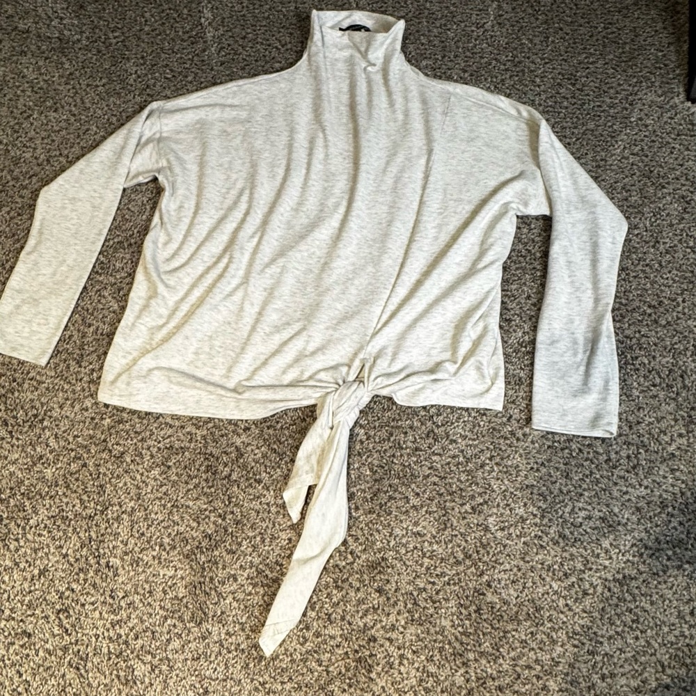 Karen Kane Light Gray Casual Top